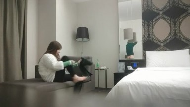 【用利抽插】，这对奶子真是给力，颜值高明星脸，外围女神场，一分钱一分货，极致视觉享受必看必下