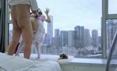 【跨年甄选 极品萝莉】多角度多姿势爆操双马尾洛丽塔女友喵喵 落地窗翘美臀无套后入 吊椅怼操内射