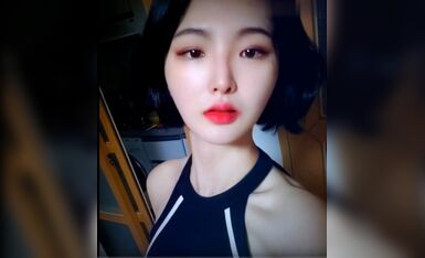 高端泄密最新流出火爆全网的嫖妓偷拍达人金先生约炮极品抖音网红美女草到她表情痛苦.