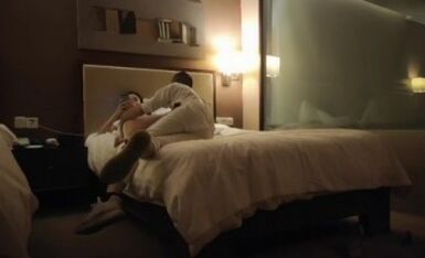 【91李公子新秀探花】，转型进击外围圈，五星级酒店，3000约平面模特，身姿曼妙，佳人尤物相伴共度春宵