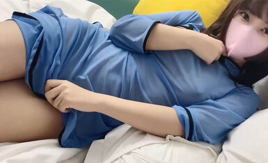 人气白虎萝莉@美少女@元气兔之国民妹妹肉偿同居 哥哥顶的好深