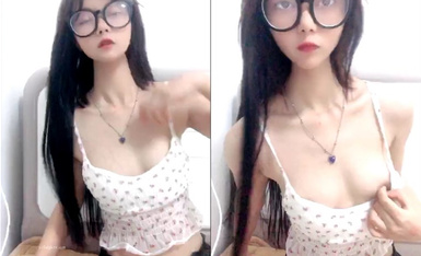 美到炸裂！正宗校花下海~【小傲娇】100%心动感觉！我先射了 (4).