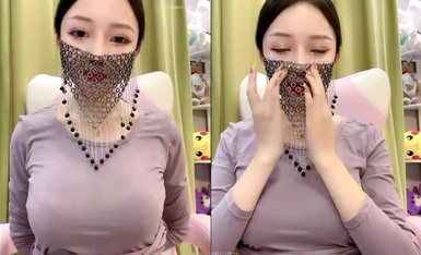 高挑身材长腿车模下海！虽然脸上整容 但整的挺好看，有高级感，瑜伽服太修身 显身材了 (2)