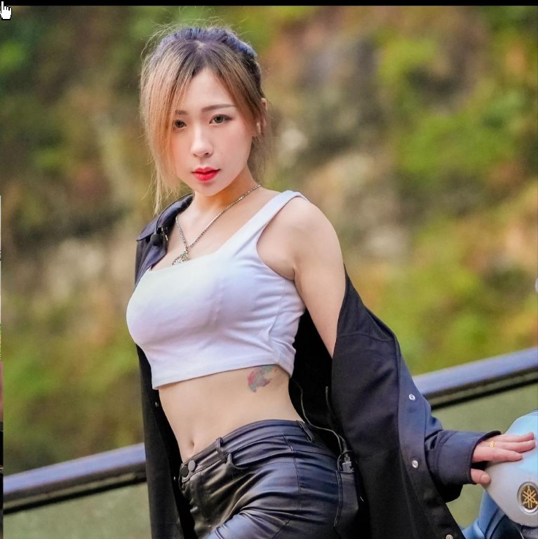 皇家華人 RAS0213 温泉混浴 色气全开