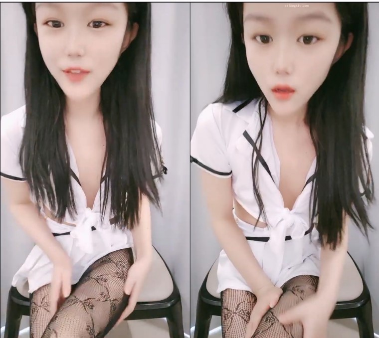 中国人不骗中国人！这两个是真的嫩【04萝莉】舔逼！喝尿！ (1).