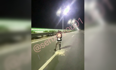 最新推特七位人氣蘿莉女主露出私拍 戶外野戰全裸路邊翹美臀後入啪啪森下悠 (7)