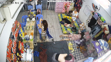 私房最新流出2023 黑客破解攝像頭偷拍 多場合家庭宿舍廁所更衣洗澡 (7)