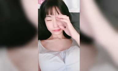 學生主播@我就是嗚崽醬 宿舍尺度福利秀 第二彈1 (3)