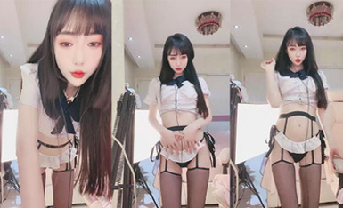 極品主播@荷花 尺度福利秀 (5)