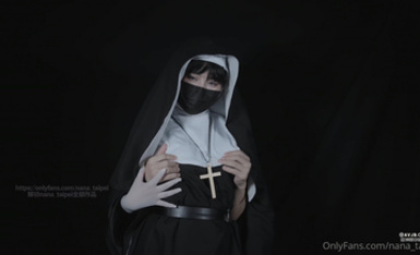 Onlyfans極品白虎網紅小姐姐NANA⭐心修女⭐4K原檔流出