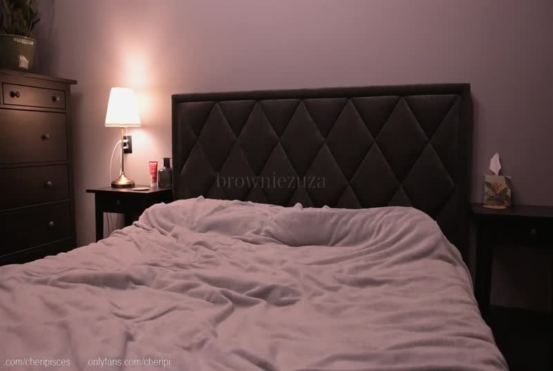 模特范极品主播browniezuza 直播合集+付费内容11