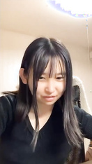 【無修正ライブチャット】キタ！スマホ撮影！合法ロリ！自宅から即脱ぎするチャット白肌素人女子！推定Ｄカップ美乳＆薄陰毛超接写くぱぁぁ！パソコンチェア◎