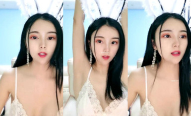 人氣女神【嫩模貝貝】制服誘惑~騷舞勾引~抖臀擠胸 (6)