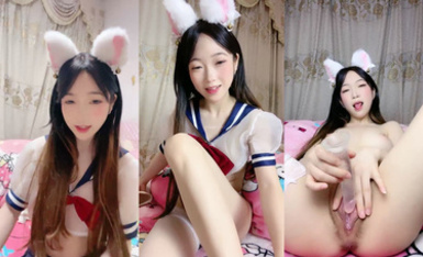 2024年2月，20小時核彈！童顏巨乳！校花女神！狂擼三發！【甜甜呀】又白又嫩的極品校服學生妹！ (8)