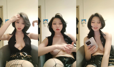 新合集~激情舞蹈御姐【鏡寶】長腿黑絲一字馬~超頂誘惑騷舞~ (7)