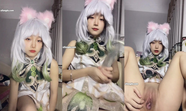 極品反差女大生04年清純小姐姐【胡椒籽】露臉私拍，各種COSER裸體騷舞大號道具紫薇臉逼同框（2）