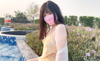 清純白嫩小仙女小姐姐『萌之乖乖』 室外泳池露出 室內被內射！被主人精液灌滿小穴，做主人爸爸的專用精液容器！