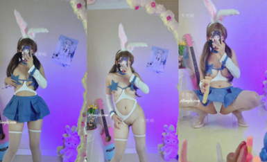 推特極品福利姬，可甜可鹽女神【小仙雲】最新10月新番定製長視頻，長城炮、插插舞 (2)