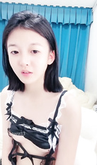 新人主播  超級粉嫩的校花級主播源源 舌釘口交 剛下海就跪在馬桶上被操，道具調教，胸推，舌釘小嘴性感口交，各種姿勢爆操 (9)