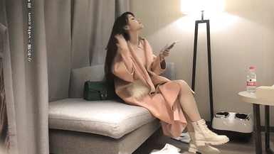 深夜場高顏值大長腿嗲嗲妹子，很溫柔會配合，口交舔弄上位騎乘側入抽插猛操