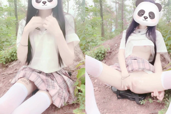 小靈醬(小池理奈) - 大尺度露出自慰視頻合集 (4)