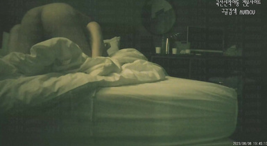 財閥金主約炮多位二三線美女模特，顏值高身材好，全程露臉，貴圈太亂了 (3)