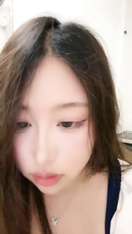 【柒萌小玉】G奶尤物!_白皙巨乳發騷掰穴特寫道具抽插_4